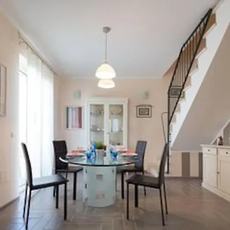 公寓 Piccolo Borgo 卢卡